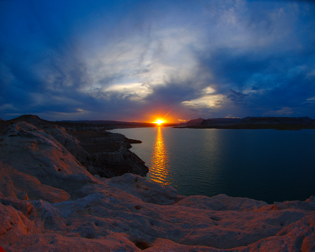 lakepowell_1280_a6gc7zm2f